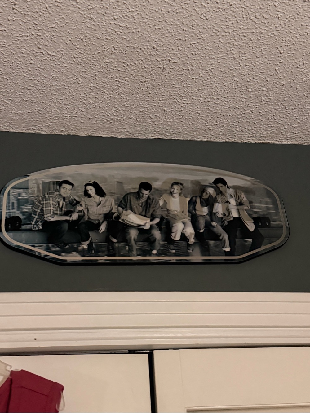 Black and White Friends Cast Wall Art - Unbranded